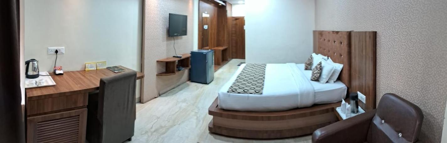 Hotel Samdareeya Pvt Ltd Jabalpur Luaran gambar